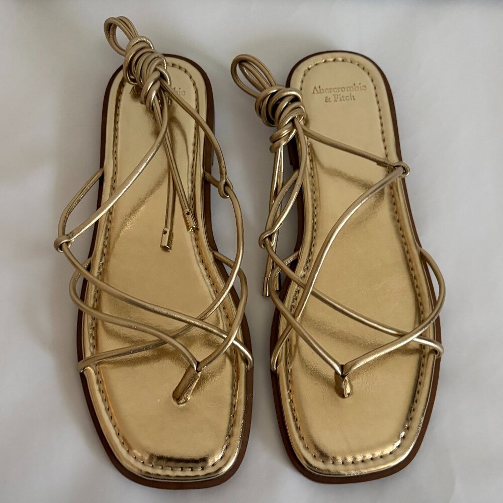 Abercrombie & Fitch Gold Boho Strap Tie-Up Ankle Flat Summer Sandals Size 9.5